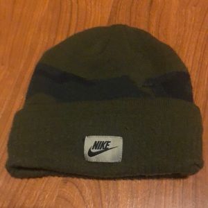Green Nike hat